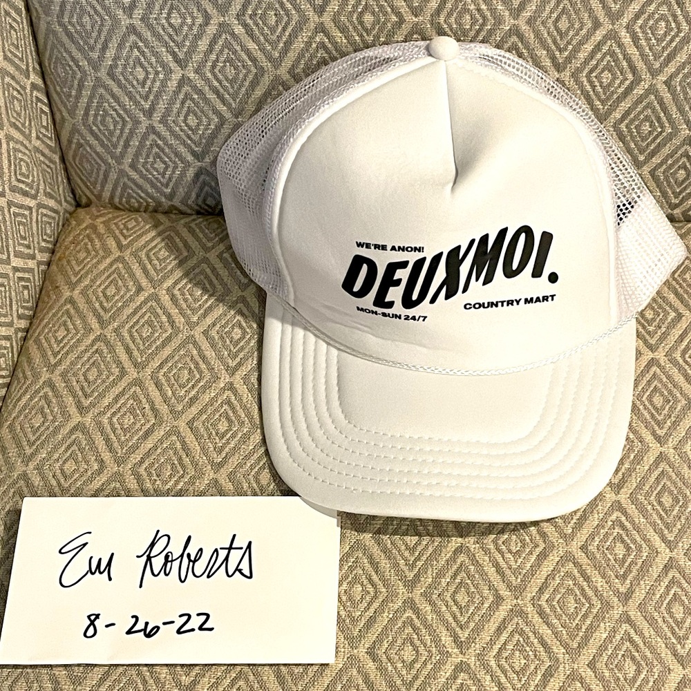 Deuxmoi Trucker hat adjustable